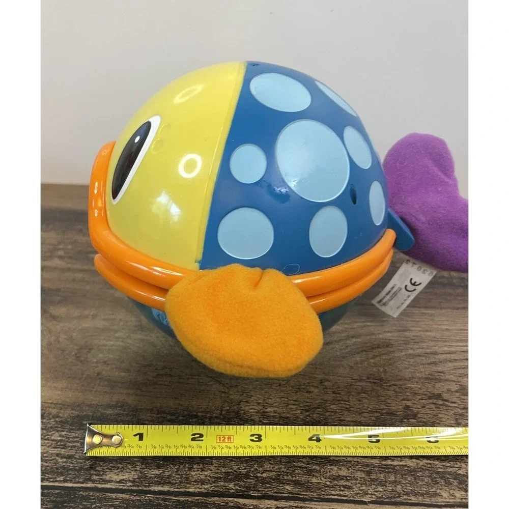 Playskool Lets Play Together Fill N  Spill Fish Sensory Toy RARE